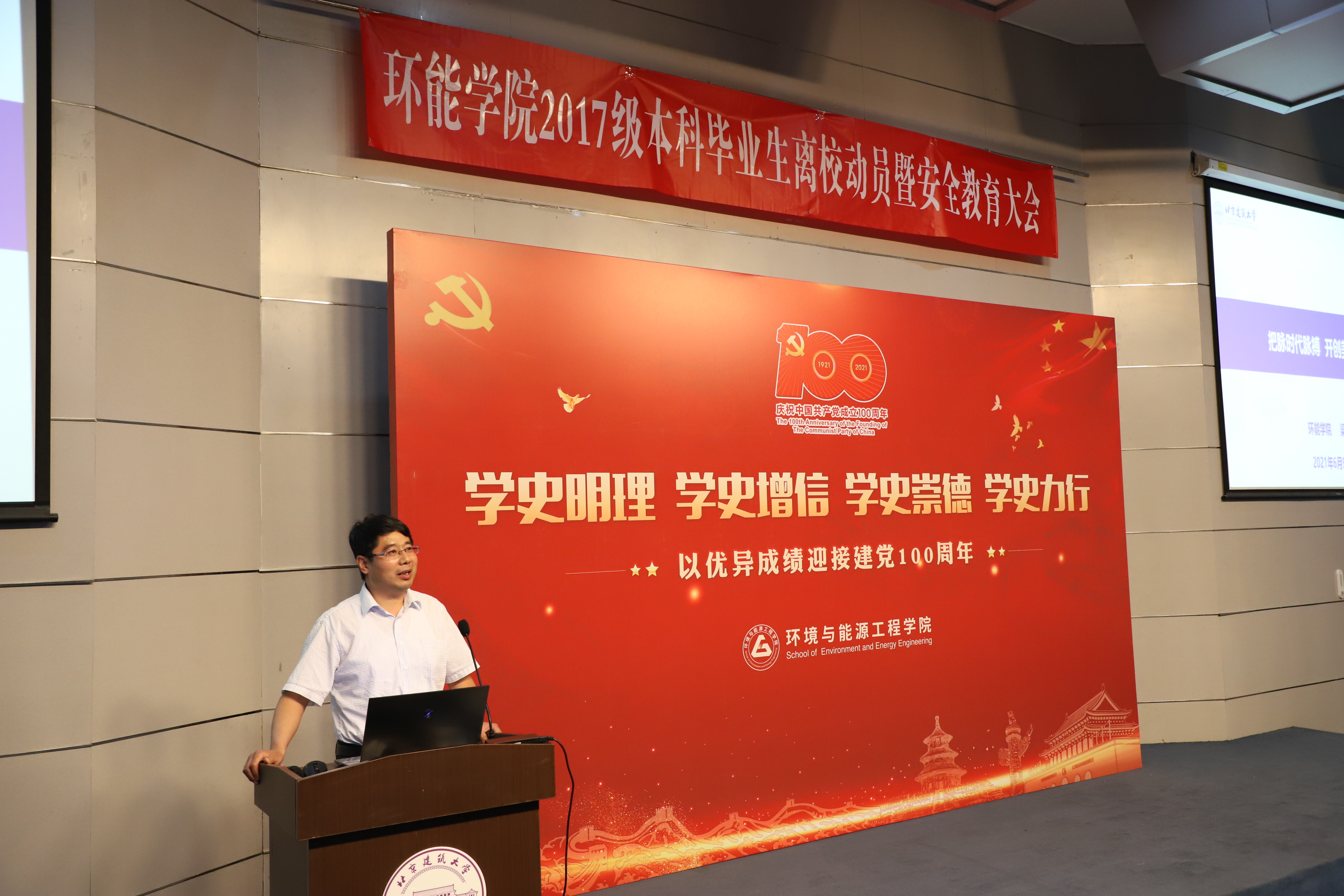 dcb34fe21301490b833d6ed9312d6b6b.jpg